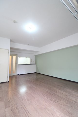 ハイツみかげの洋室|ハイツみかげ（3DK）
写真は別号室タイプです