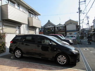 【駐車場】 | 駐車場があるので、車を買う予定の方も安心です