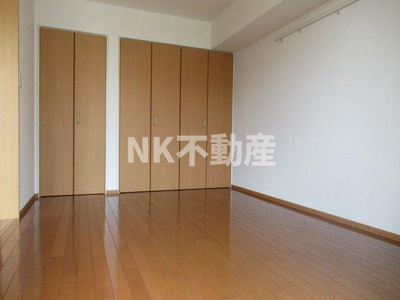 【内装】 | エステート東花園（東花園賃貸） | 明るい室内です