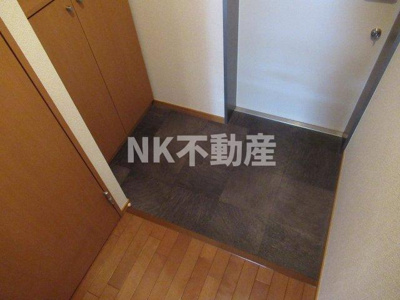 【玄関】 | エステート東花園（東花園賃貸） | 玄関です