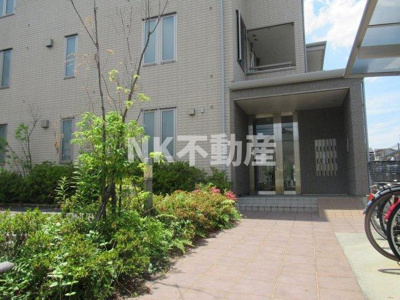 【ロビー】 | エステート東花園（東花園賃貸） | 敷地内です