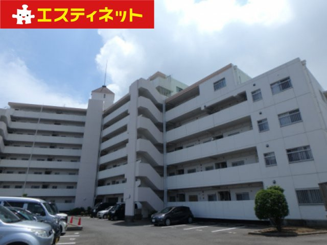 コープ野村半田３号棟の外観