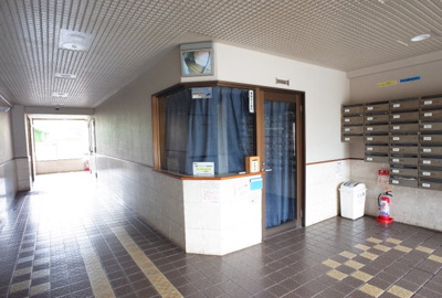 【エントランス】 | イッツ明石 | エントランス