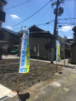 【前面道路含む現地写真】