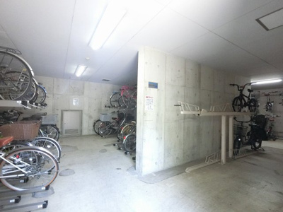 【その他共用部分】 | サンヴェール横浜永田グランテラス | 駐輪場