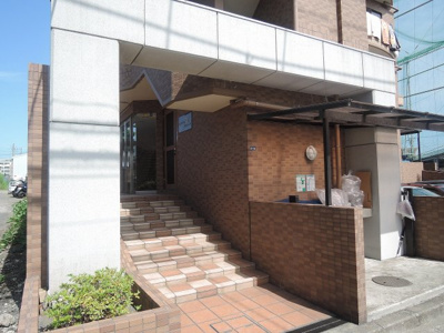 【エントランス】 | グランシティ日吉 | 東急東横線「日吉」駅徒歩17分。