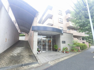 【エントランス】 | 東急田園都市線「藤が丘」駅徒歩12分！