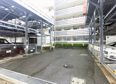 【駐車場】 | ベルドゥムール溝の口森林公園