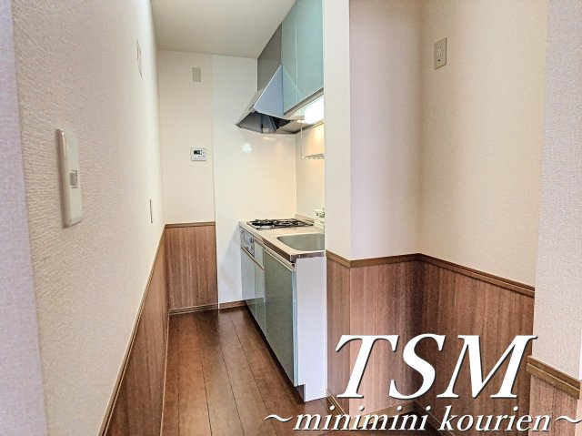 マ・メゾン寝屋川のキッチン|システムキッチン付き