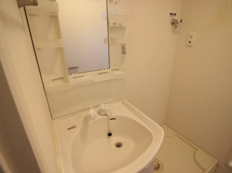 【独立洗面台】