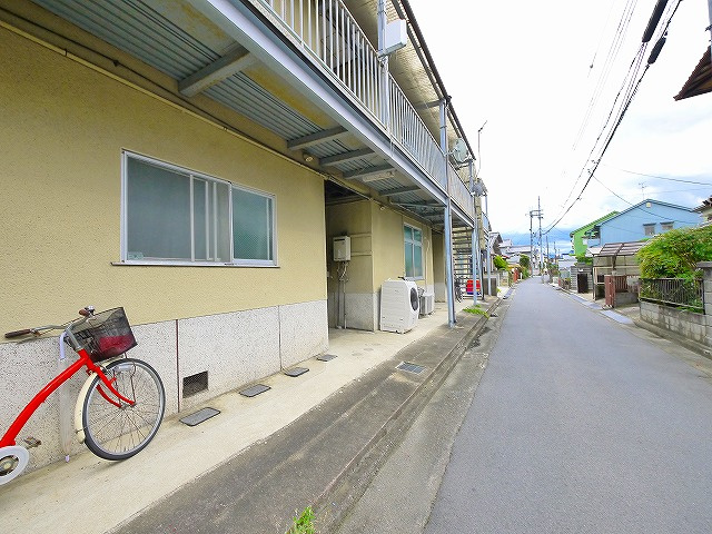 ハイツヴィオラのその他共用部分|玄関前