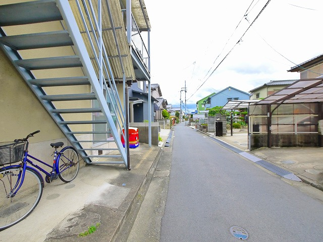 ハイツヴィオラの周辺|道路