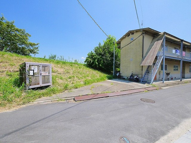 ハイツヴィオラの駐車場|カースペースがあります