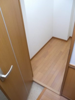 【玄関】 | サンヒルズ麦野