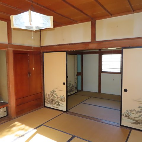 北見市留辺蘂町元町７４番地１０　中古売家の和室|1階和室