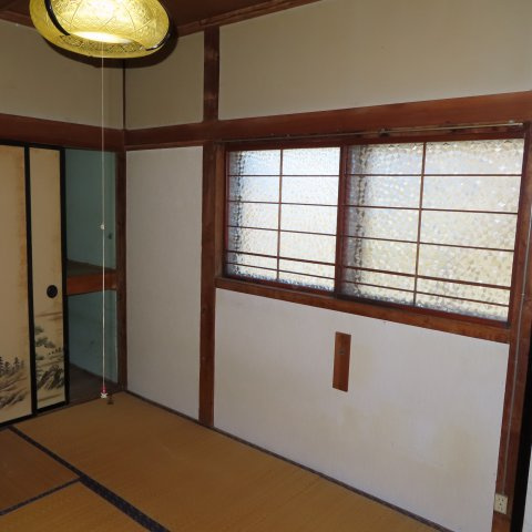 北見市留辺蘂町元町７４番地１０　中古売家の和室