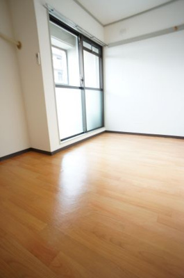 【洋室】 | 出戸ターミナルハイツ