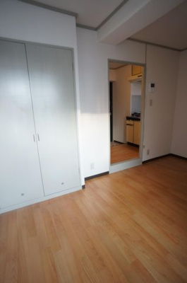 【寝室】 | 出戸ターミナルハイツ