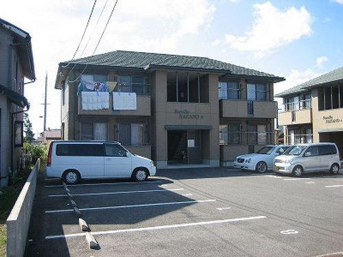 ファミーユ中野B棟の外観
