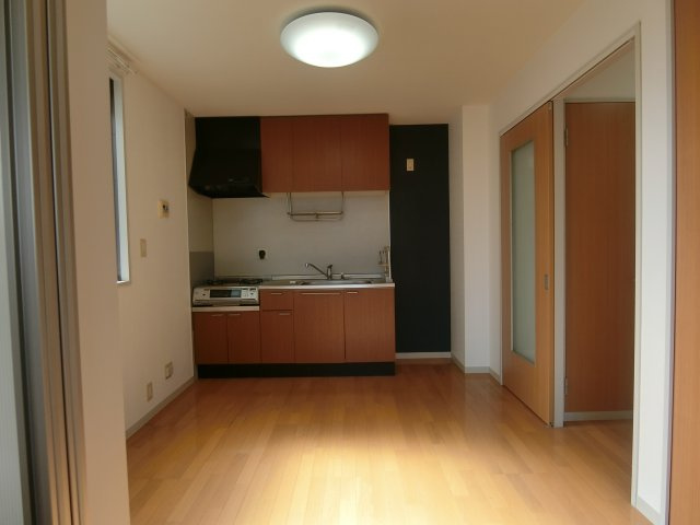 ファミーユ中野B棟のキッチン