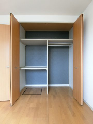 ファミーユ中野B棟の収納