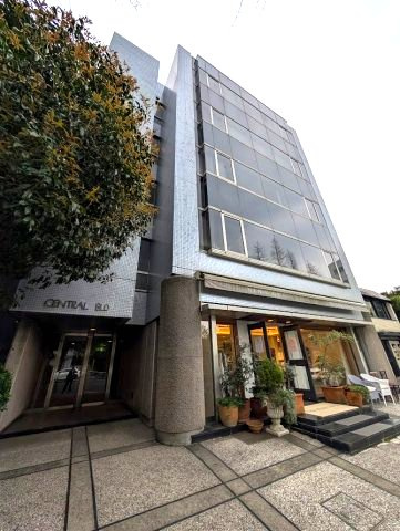 港区白金台５丁目の事務所