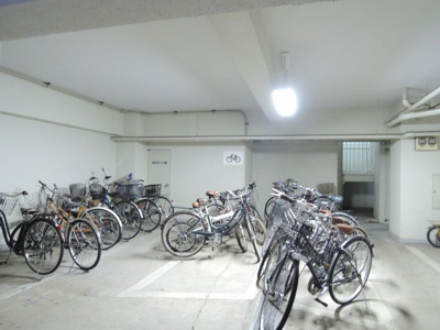 【その他共用部分】 | 大倉山パークハイツA棟 | 駐輪場