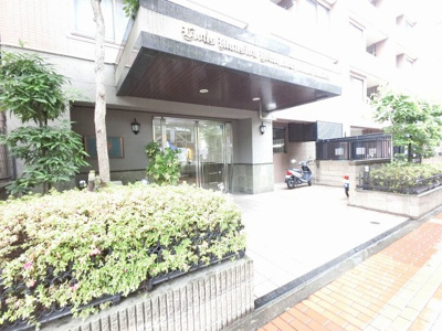 【エントランス】 | ライオンズマンション横濱山下公園