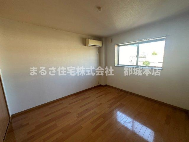 アヴァンセ宮丸の寝室