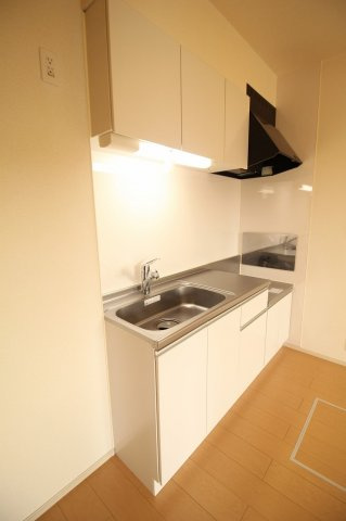 ブランシェントAのキッチン|きれいなキッチンです