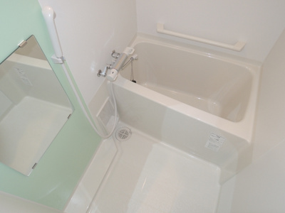 【浴室】 | レオネクストミヤビ2 | ☆オシャレなカラーパネル☆