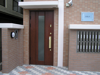 【エントランス】 | アザレア | オートロック