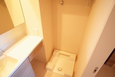 【設備】 | ラ・コンフィアンス明石 | 洗濯機置き場