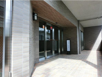 【エントランス】