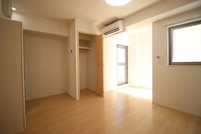 ＯＮＥＬＩＧＨＴ博労町の収納