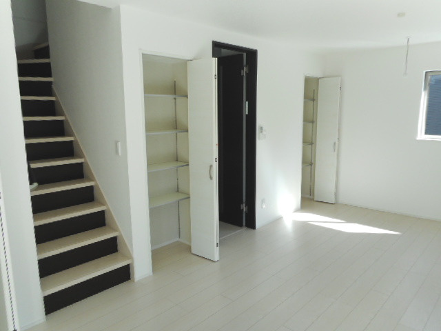 【居間・リビング】 | 仲町リンクラボ