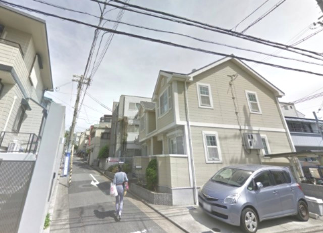 アドバンス中山手の外観