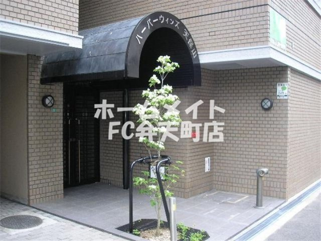 【エントランス】 | 清潔なエントランスです