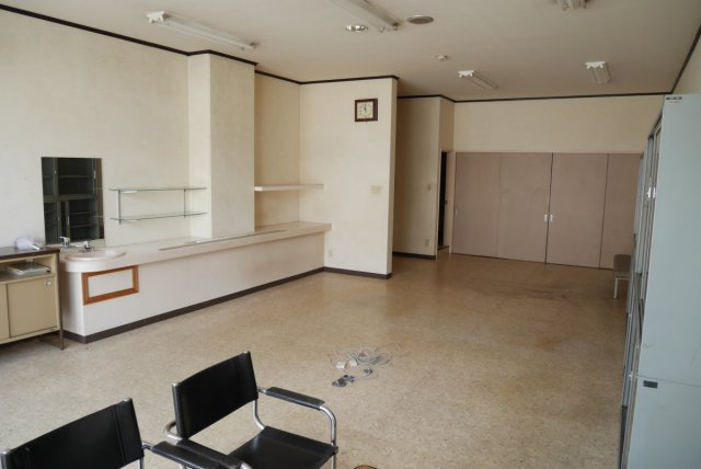 津山市吹屋町　売店舗事務所（アイ・ふきや）の内装