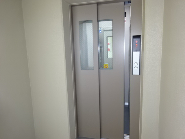 総社市清音上中島の賃貸マンションのその他共用部分|エレベーター