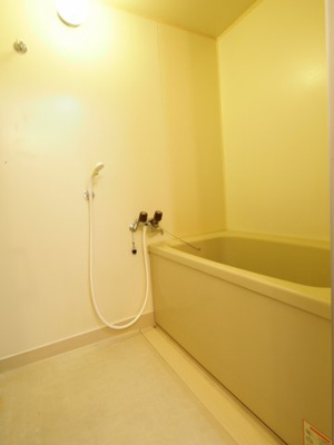 【浴室】 | HIGASHIOマンション