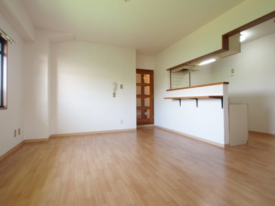 【居間・リビング】 | HIGASHIOマンション