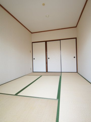 【和室】 | HIGASHIOマンション