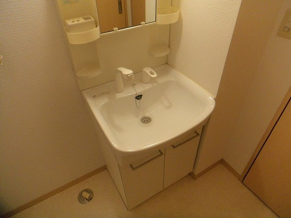 パール・ウエストAの独立洗面台