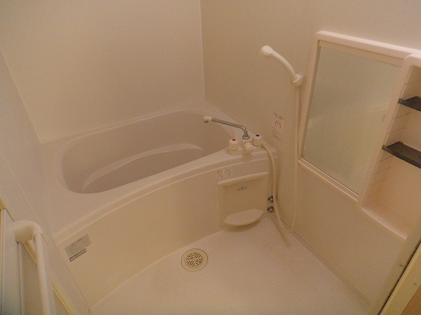 パール・ウエストAの浴室