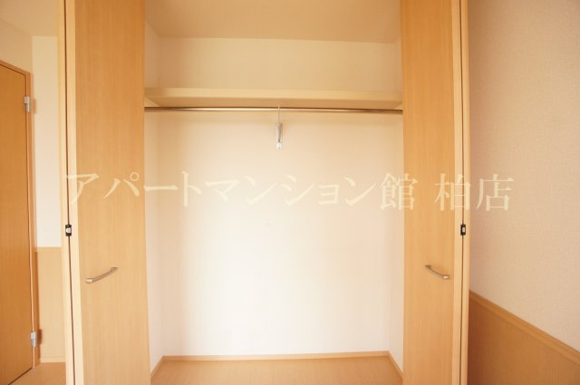 ファミールフラッツ若葉町の収納