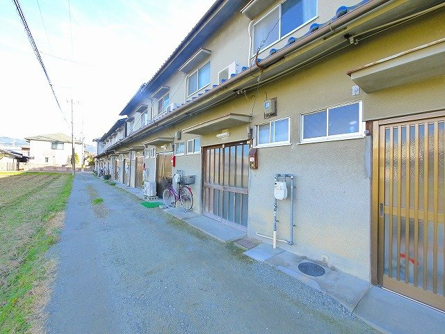 仲川貸家のその他共用部分|玄関前