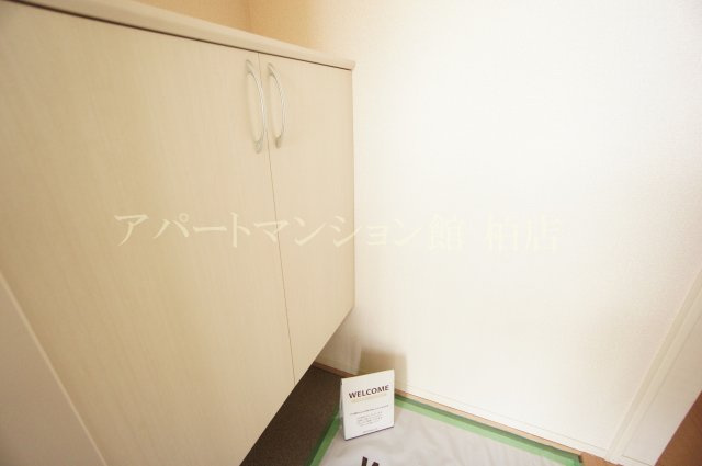 クレストパークEの収納