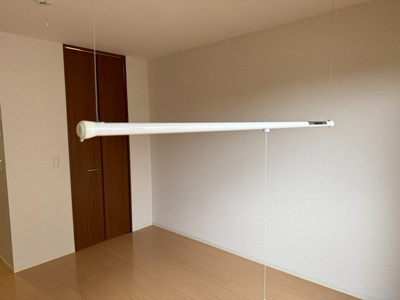 【設備】 | ルミエール栗平 | 暑い夏や寒い冬に大活躍のエアコン付きです☆冷暖房完備で1年中快適に過ごせます♪