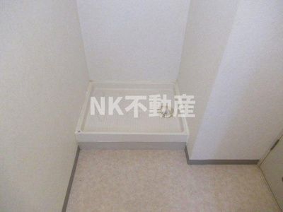 【設備】 | デュエリングナガト（瓢箪山賃貸） | 室内洗濯パンです